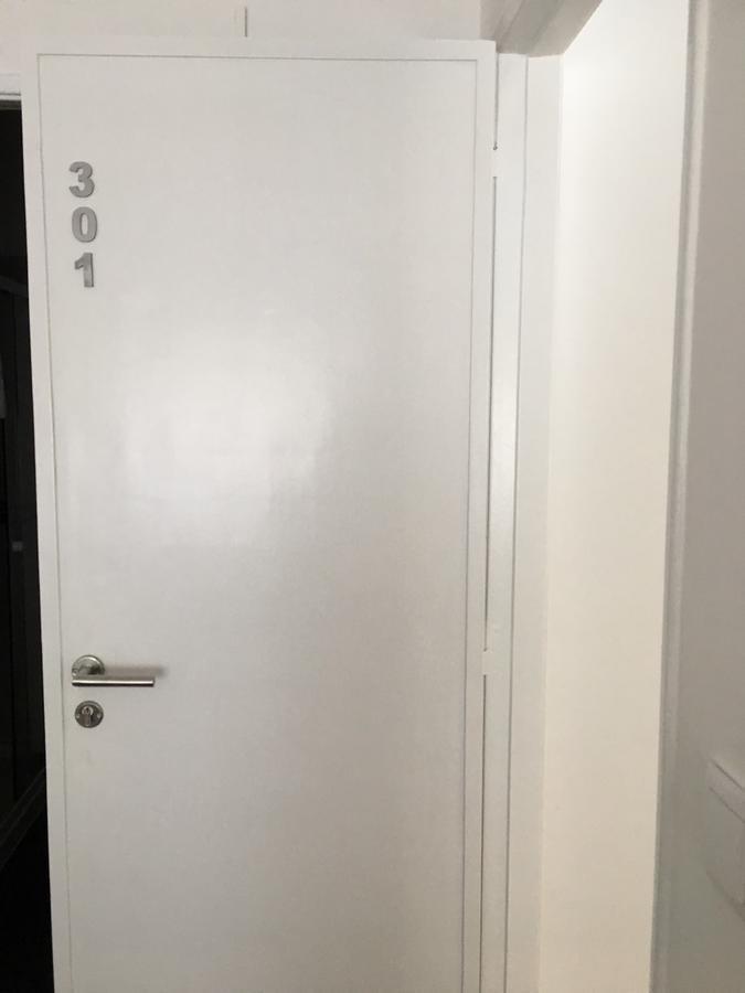Pensión Lx Center 3*